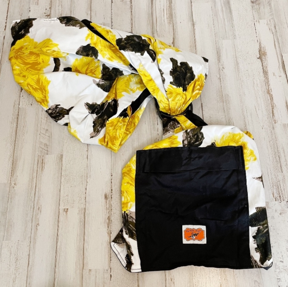 Rockin' Baby | Women's Yellow and Black Floral Pattern Reversible Ring Pouch